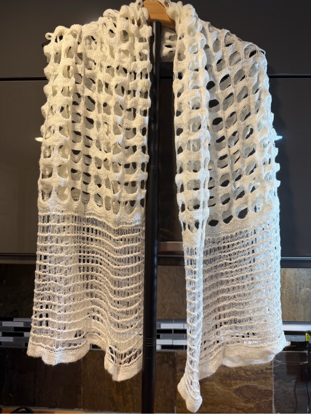 Cejon Infinity/tube scarf NWT (088)